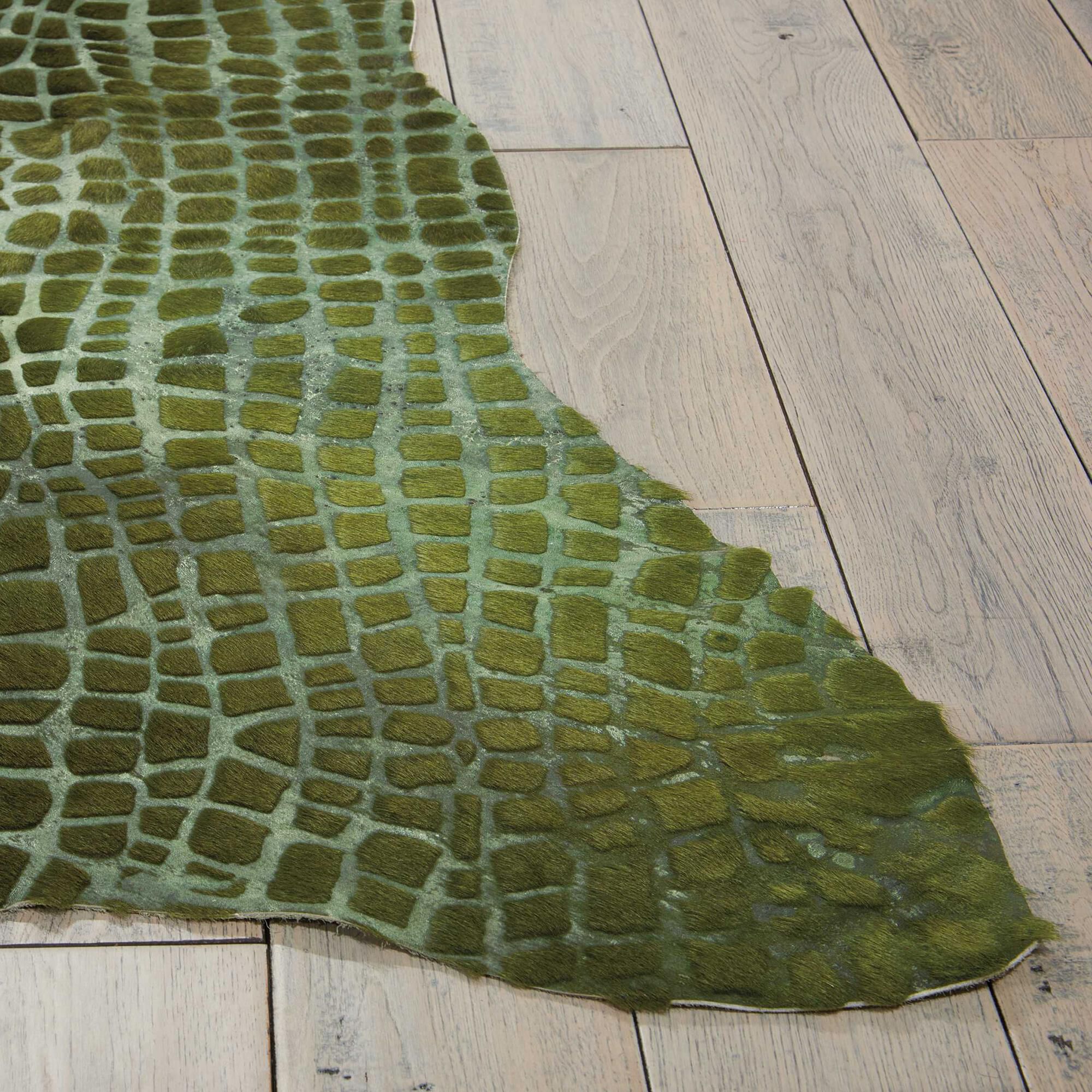 Nourison Couture BR700 5" x 7" Green Area Rug, , large