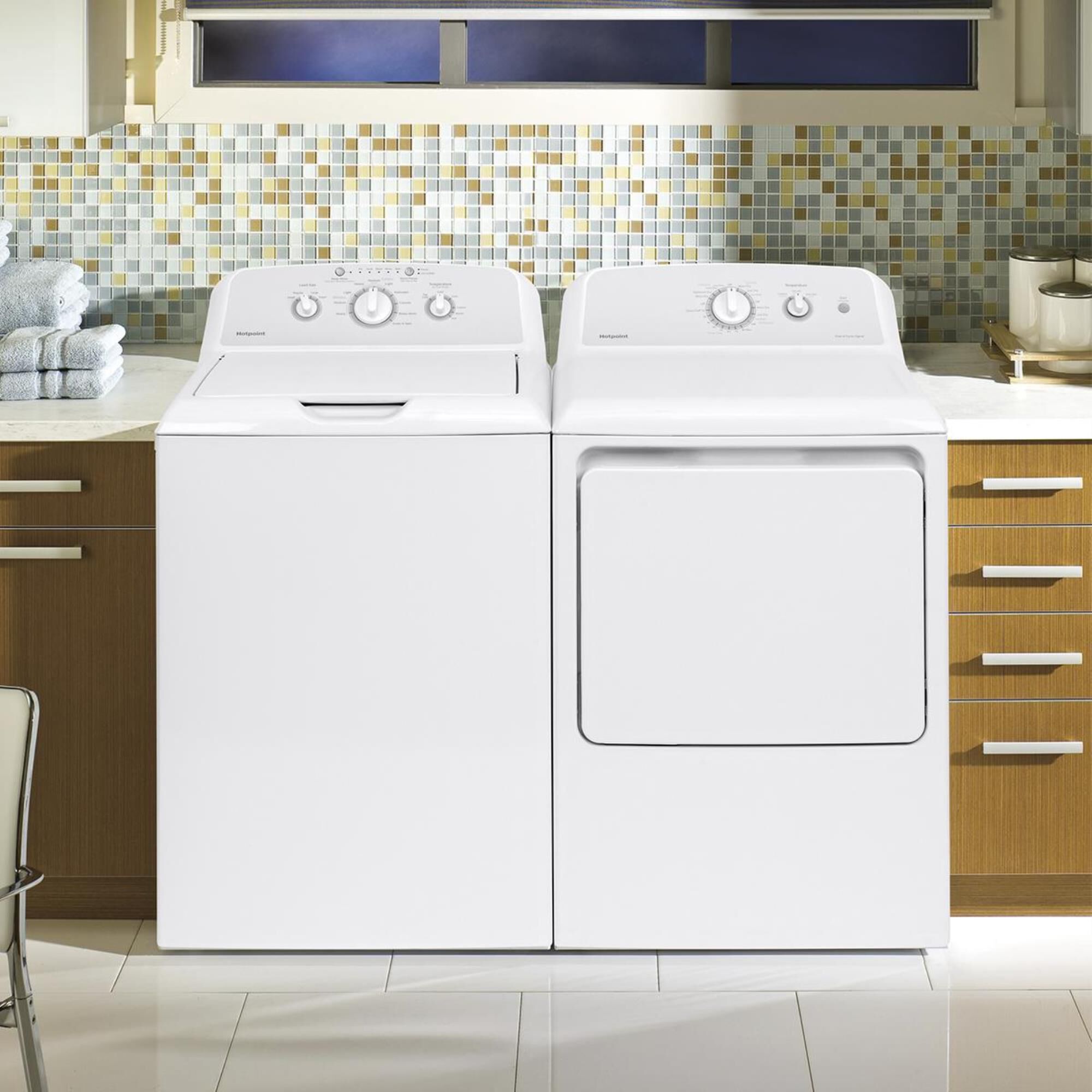 Hotpoint 3.8 Cu. Ft. Top Load Washer in White, , large