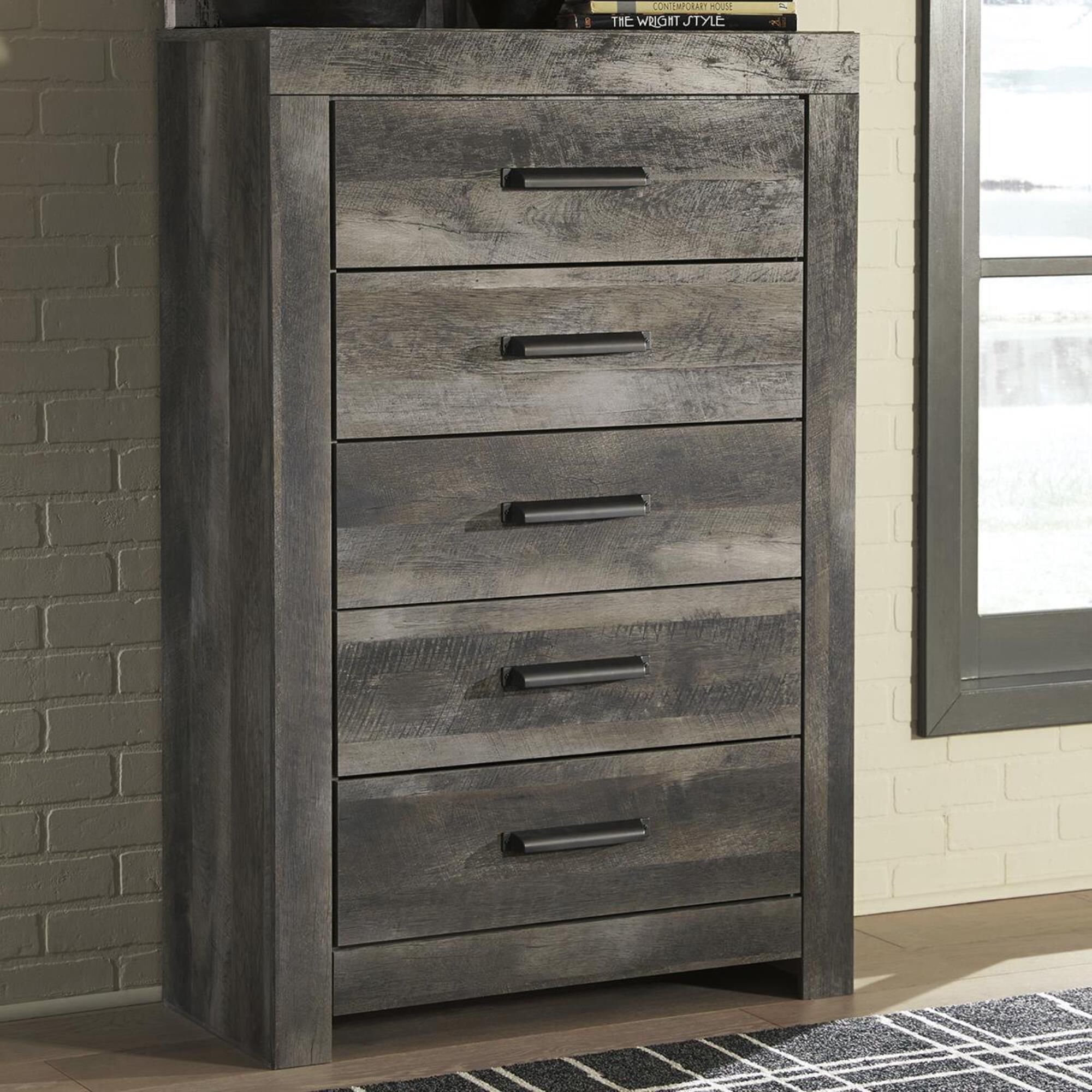 Signature Design by Ashley Wynnlow 5-Drawer Chest in Gray, , large