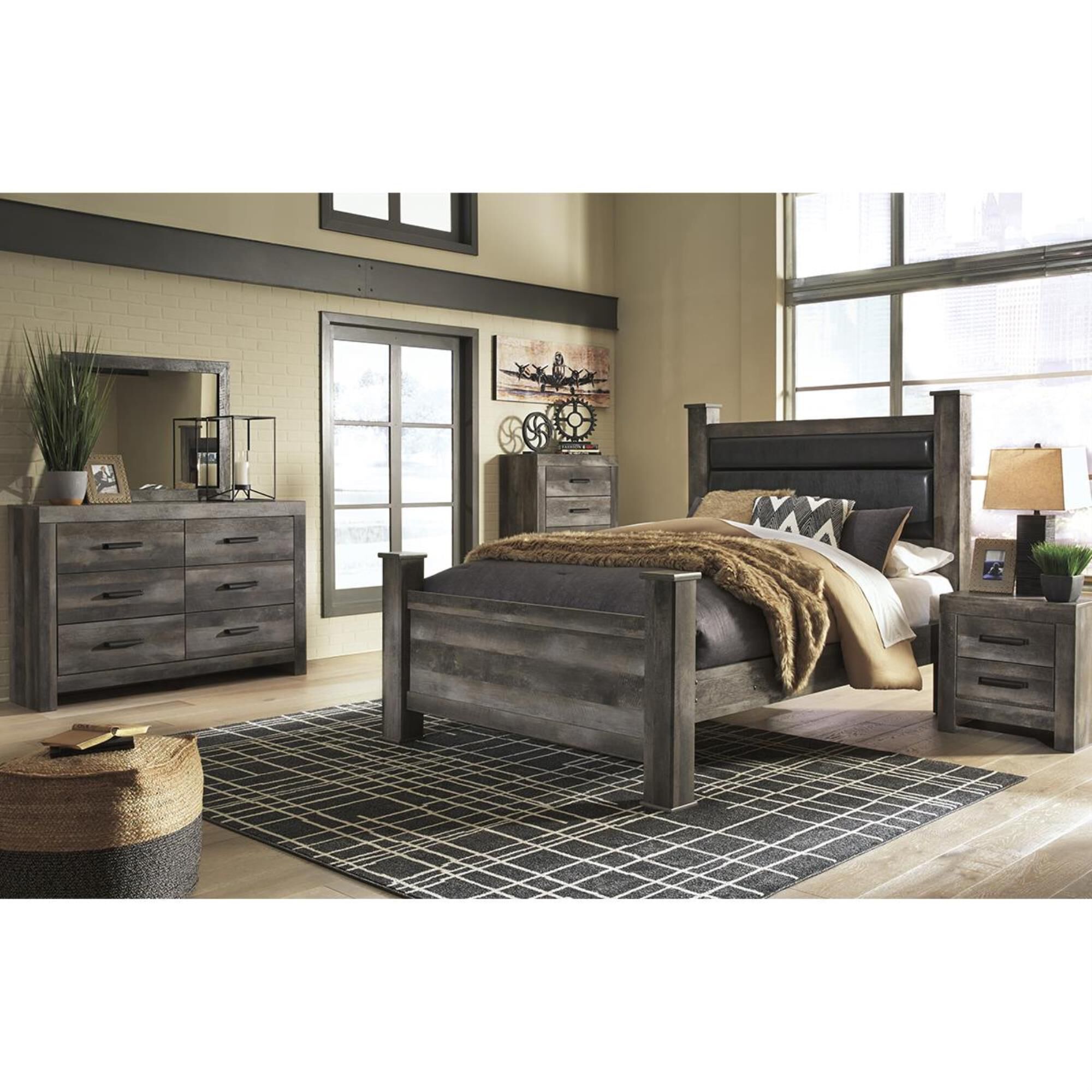 Signature Design by Ashley Wynnlow 2-Drawer Nightstand in Gray, , large