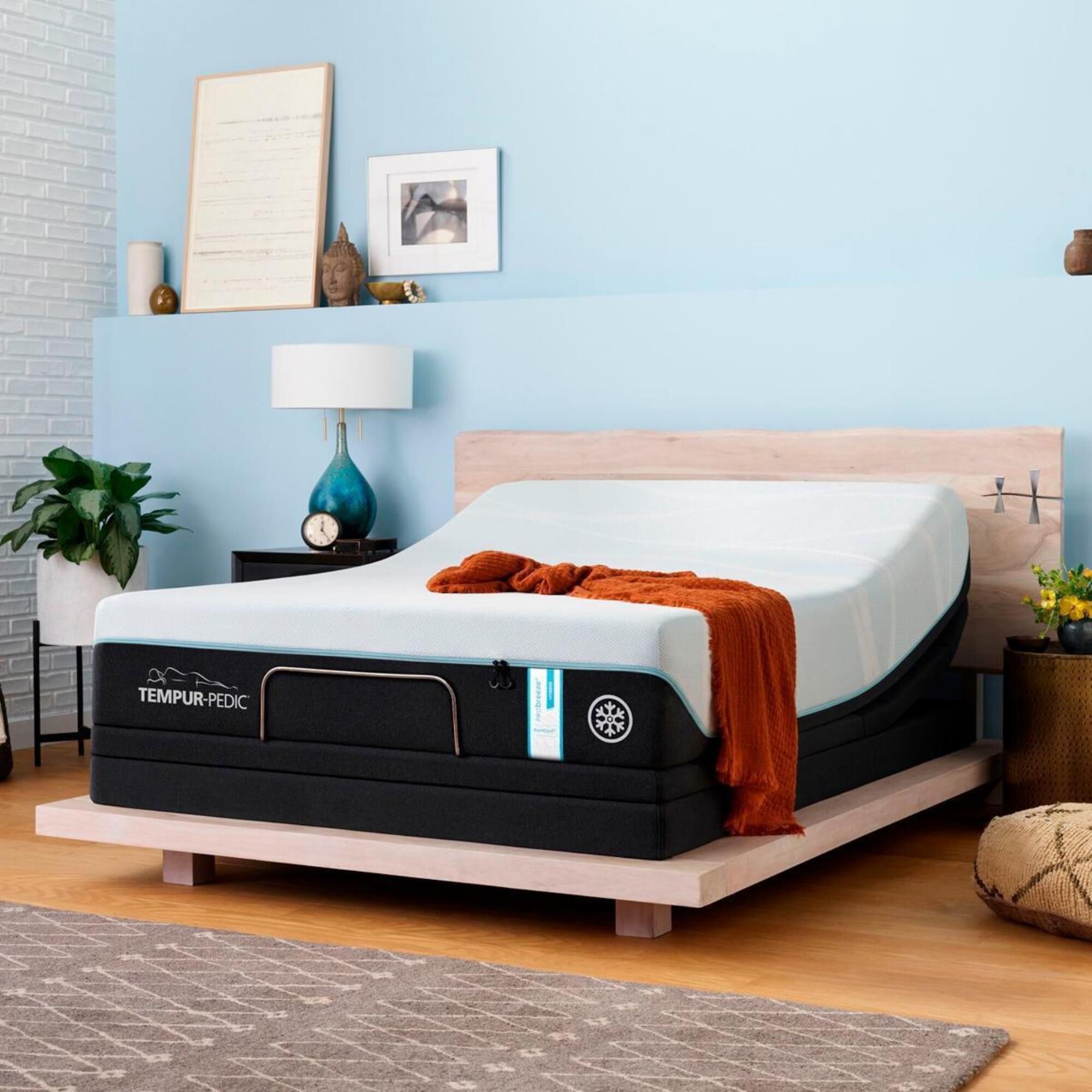 Tempur-Pedic TEMPUR-PRObreeze Medium Hybrid Full Mattress with Low Profile Box Spring, , large