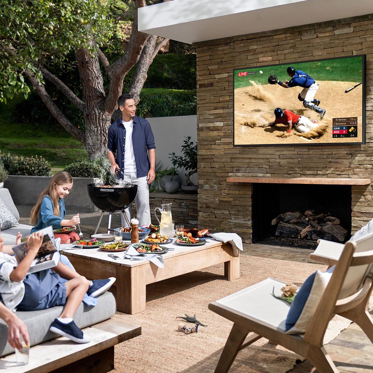 Samsung 75" Class The Terrace Outdoor QLED 4K UHD HDR - Smart TV, , large
