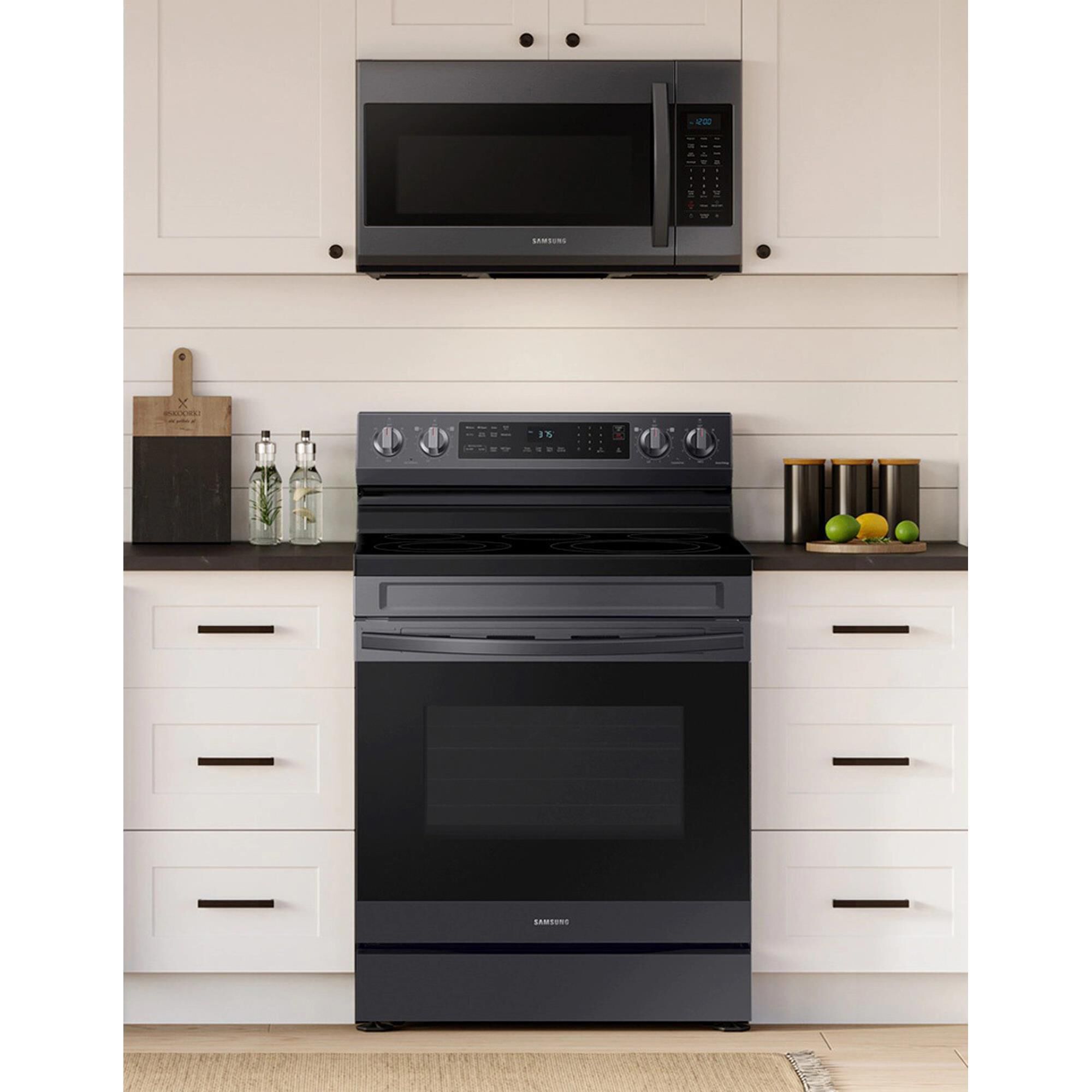 Samsung 6.3 Cu. Ft. Freestanding Electric Range with No-Preheat Air Fry in Black Stainless Steel, , large