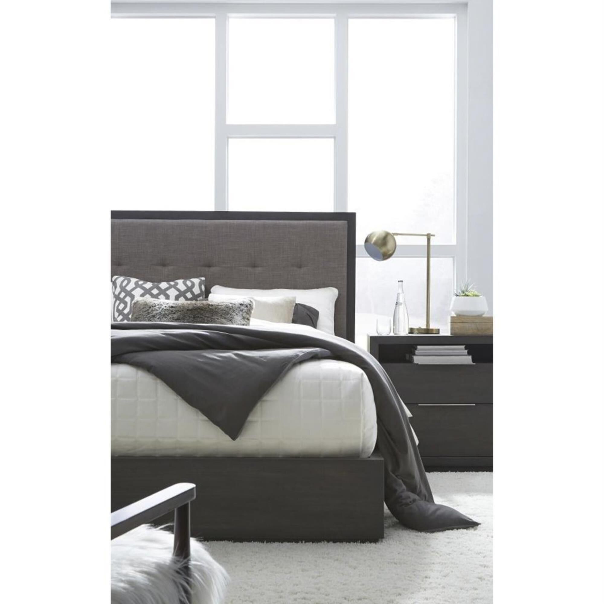 Urban Home Oxford 5-Piece King Bedroom Set in Basalt Grey, , large